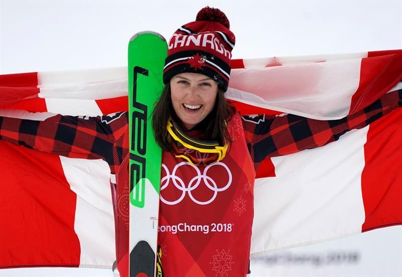Kelsey Serwa logra oro al encabezar doblete canadiense en el skicross