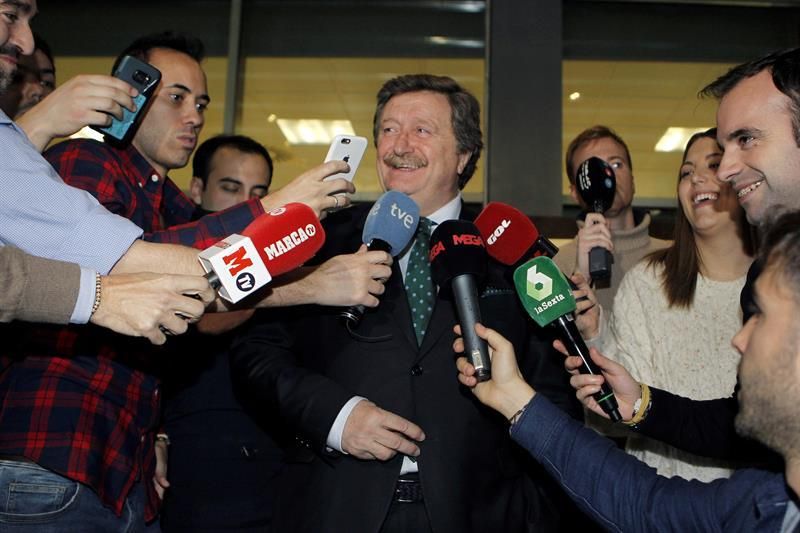 Juan Luis Larrea elegido miembro del Comité Ejecutivo de la UEFA