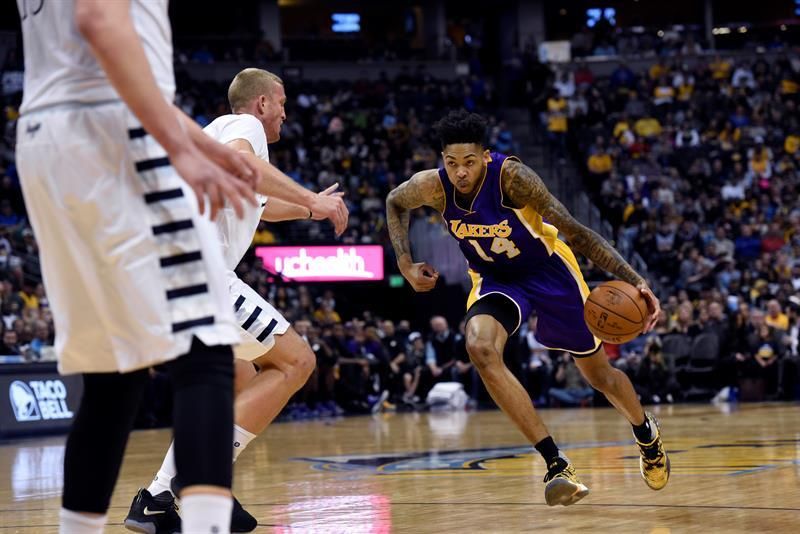 104-123. Ingram mantiene ganadores a Lakers en un duelo de equipos perdedores