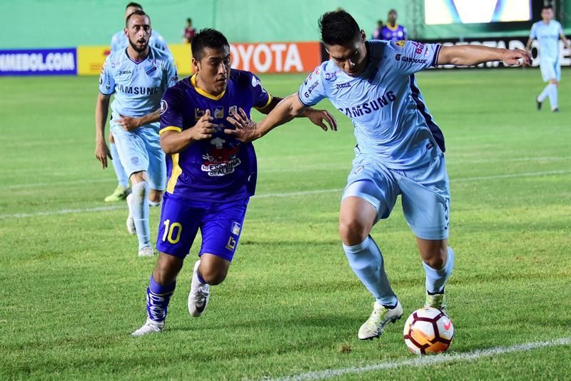 1-1. Bolívar sacó un laborioso empate contra el debutante ecuatoriano Delfín