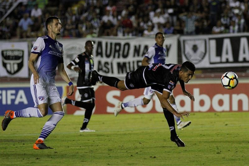 3-2. Aguilar y González ponen al Tauro FC en cuartos de final