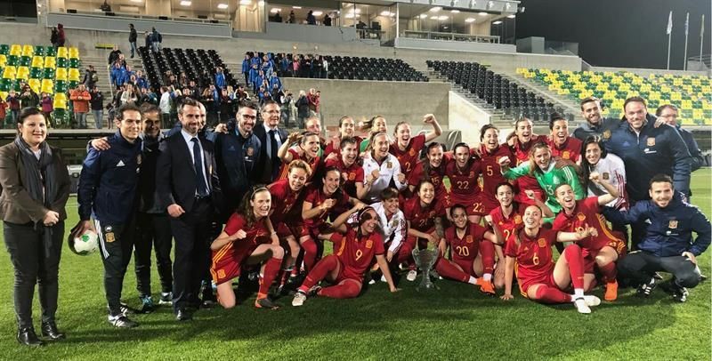 0-2. España impone su mayor pegada para alzarse con la Copa Chipre