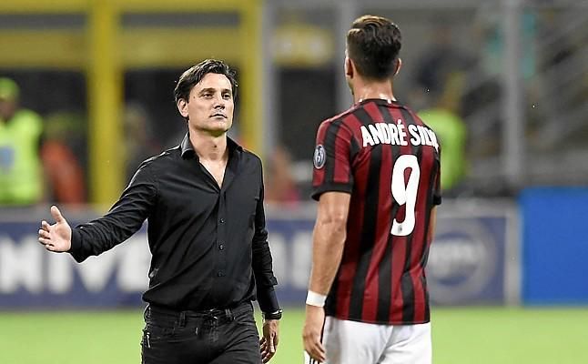 Sevilla y Valencia pelearán por André Silva