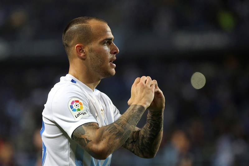 Jesús Navas, baja para el partido con el Valencia y para Mánchester