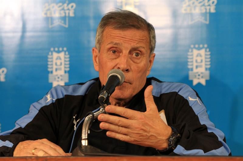 La selección uruguaya se enfrentará a Uzbekistán antes de partir al Mundial