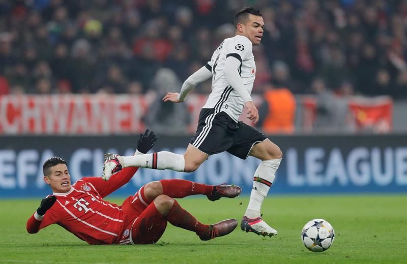 James en la convocatoria del Bayern para la vuelta contra el Besiktas