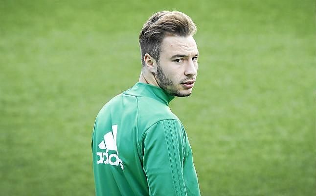 Loren, el debutante de oro del Betis