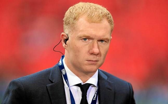 Scholes, en el descanso: "El Sevilla es un equipo muy pobre"
