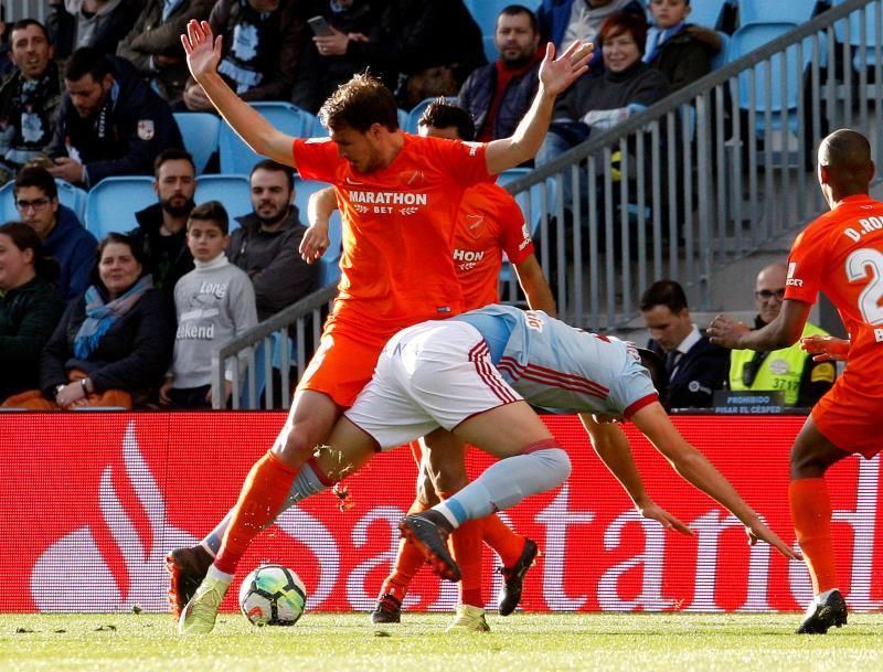 El Málaga se encomienda a las matemáticas y a que fallen los demás