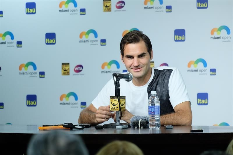 Federer dice que quiere venganza con Del Potro en la final de Miami