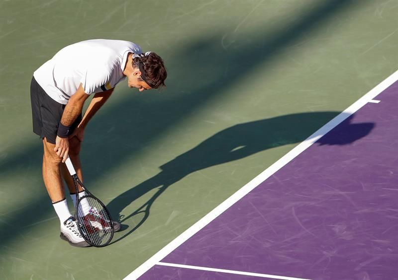 Miami se queda "huérfano" tras perder a los dos números uno en el abierto de tenis: Federer y Halep