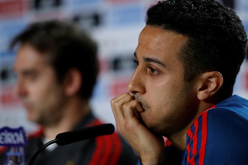 Thiago: "Por el espectáculo, es importante que juegue Messi"
