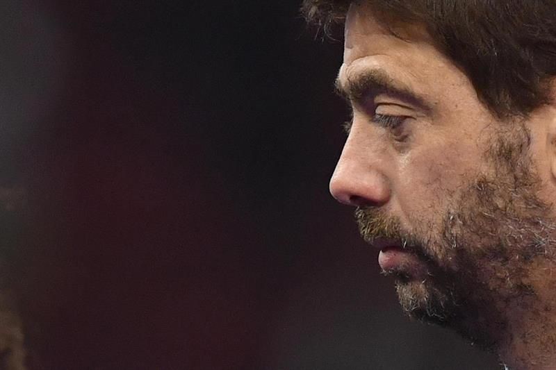 Agnelli, optimista para que VAR se aplique en las competiciones UEFA desde 2020