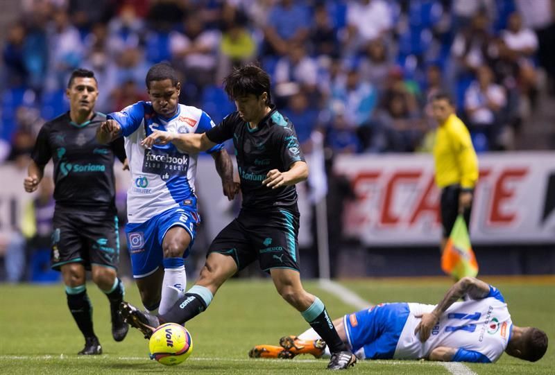 Puebla renovó contrato del defensa colombiano Brayan Angulo por tres años