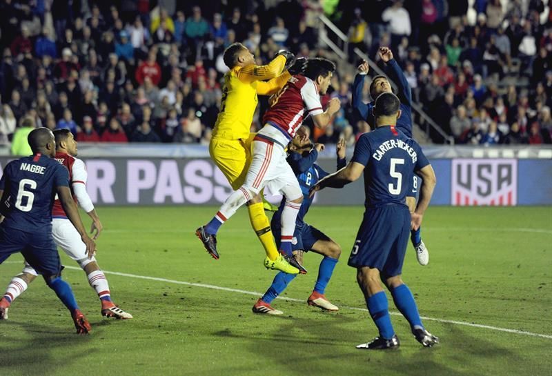 1-0. Bobby Wood, de penalti, decide un nuevo triunfo de EE.UU. ante Paraguay