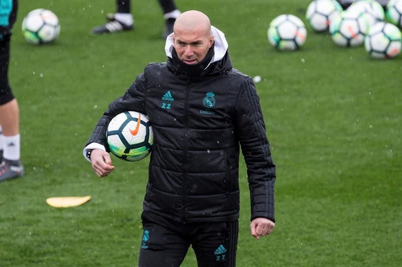 Zidane recupera a todos sus efectivos
