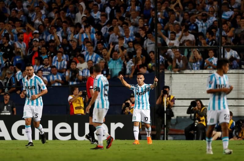 Racing empató con Belgrano y no se pudo acercar más al líder Boca Juniors