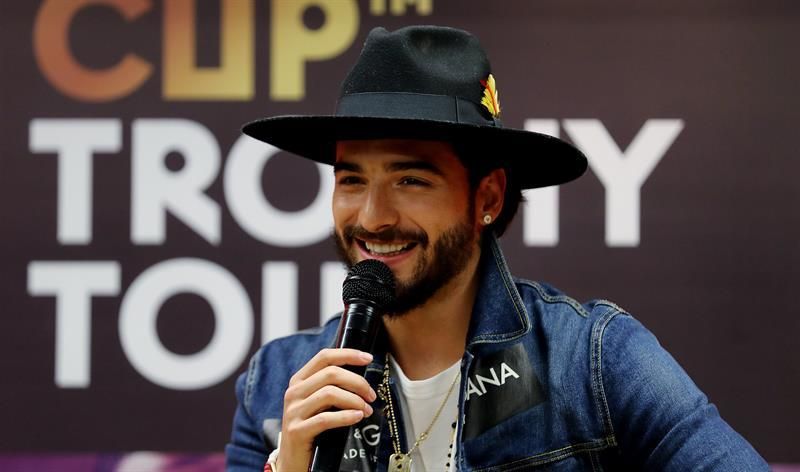 Maluma despide la gira del trofeo de la Copa del Mundo en Colombia