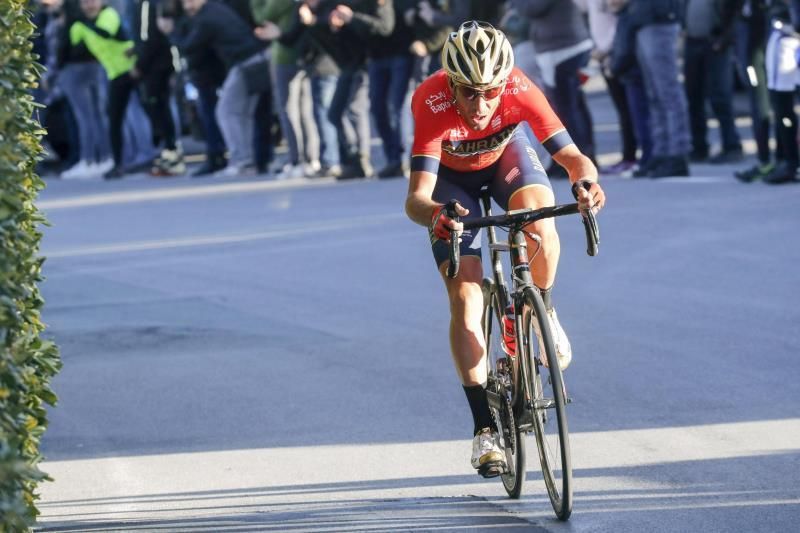 Nibali abandona la Vuelta al País Vasco por una "dolorosa afección cutánea"