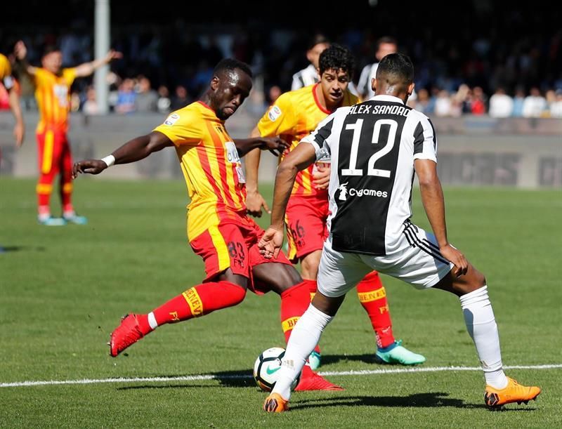 2-4: La Juventus gana al colista con triplete de Dybala antes de ir a Madrid