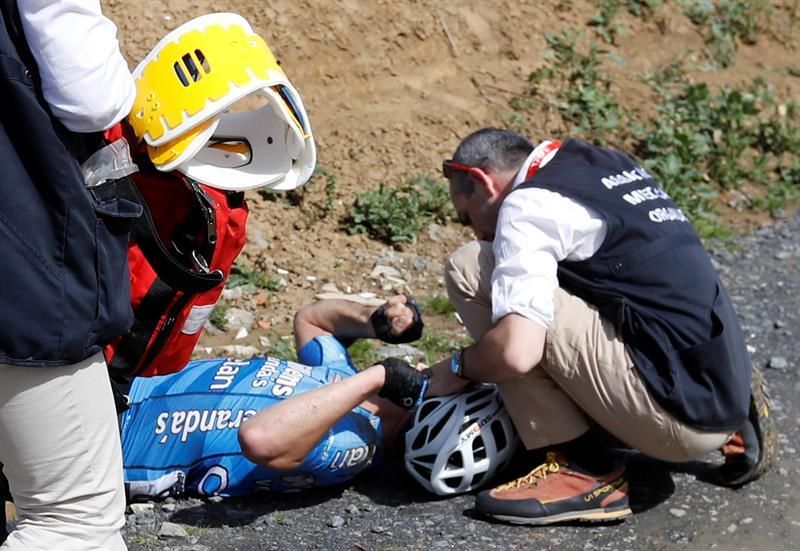 Fallece el belga Goolaerts tras sufrir un paro cardíaco en la París-Roubaix
