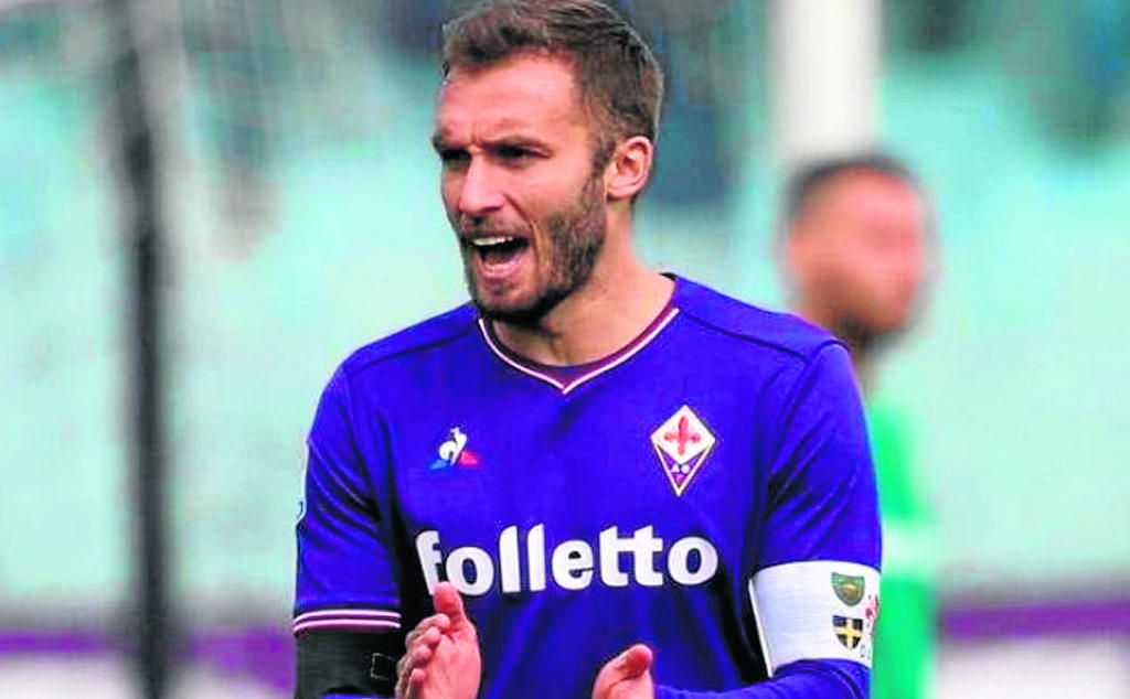 Anuncian (otra vez) la compra de Pezzella