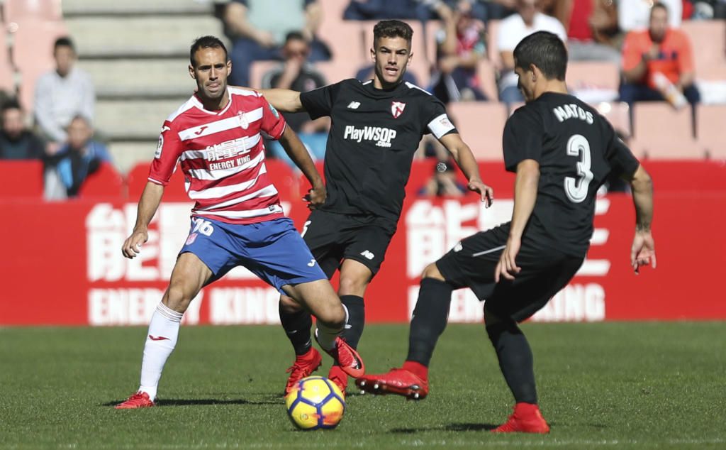 Víctor Díaz, sobre el Sevilla Atlético: "No podemos dejar que unos niños nos quiten algo bonito"
