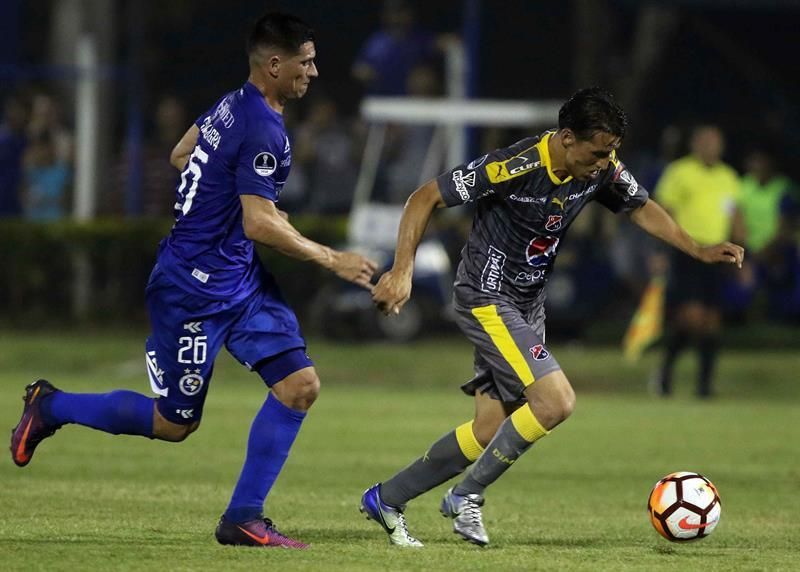 2-0. Sol de América vence al Medellín de Rescalvo con un doblete de Zeballos