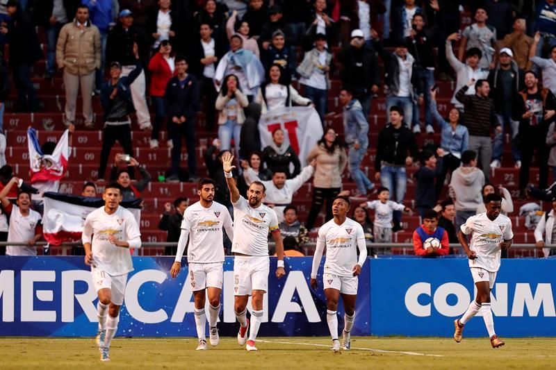 El argentino Gabbarini salva el triunfo de Liga de Quito, y queda a un punto del líder