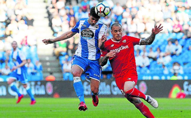 Pistoleros con balas de fogueo