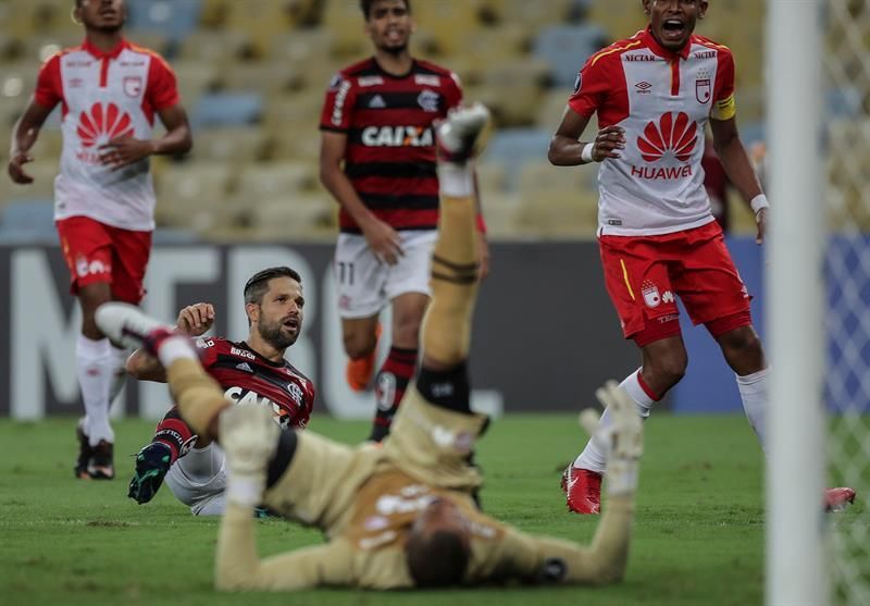 1-1. Morelo salva a Santa Fe ante el Flamengo y llega a su octavo gol