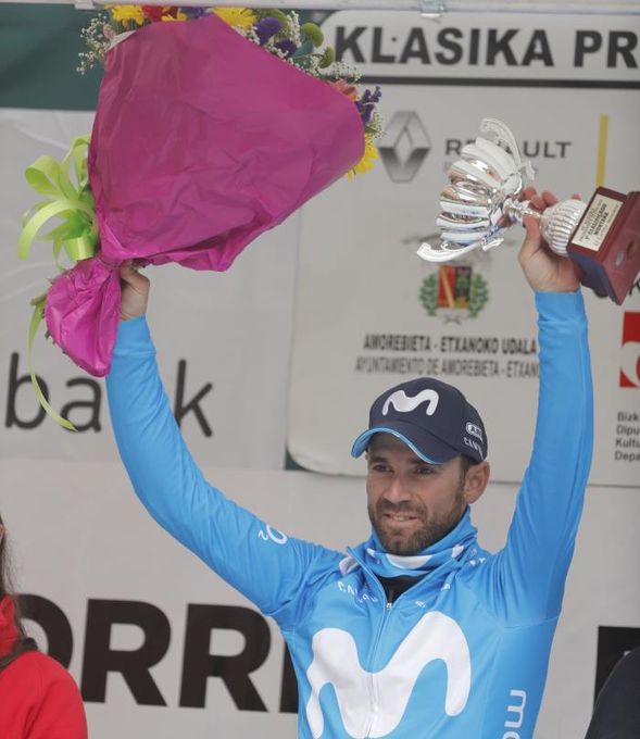Valverde, ante Alaphilippe, en busca de igualar a Merckx en "La Decana"