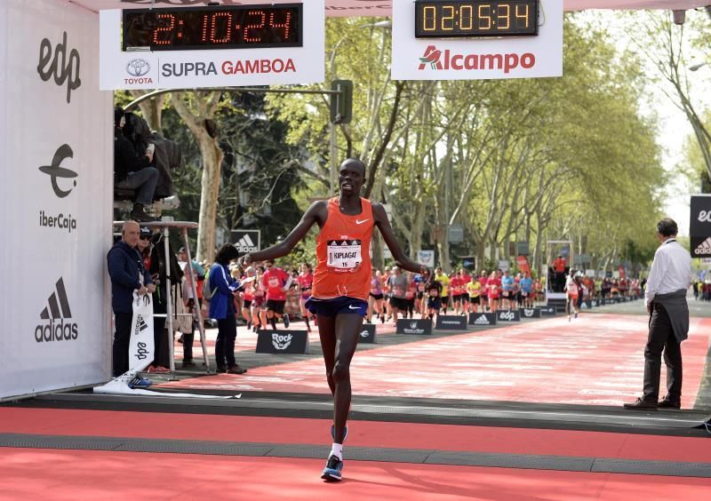 Kenia arrasa en el maratón de Madrid