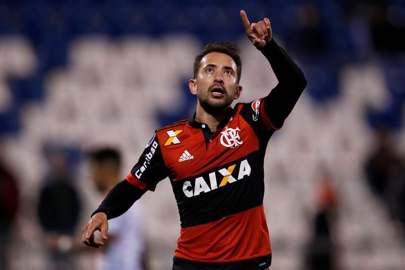 El Flamengo viaja con Diego y Everton Ribeiro pese a que no están confirmados