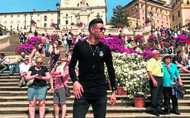 Sanabria viaja a Roma y desata la rumorología