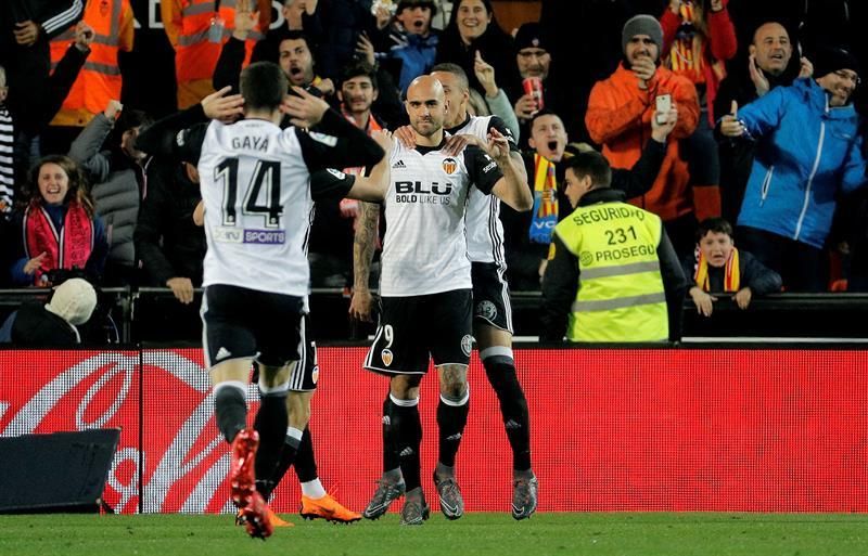 Zaza y Gayà se reincorporan al trabajo de grupo