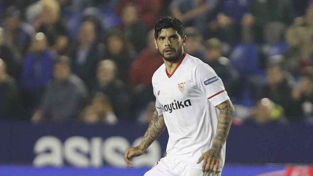 Banega: "Estamos muy dolidos, sufriendo mucho"