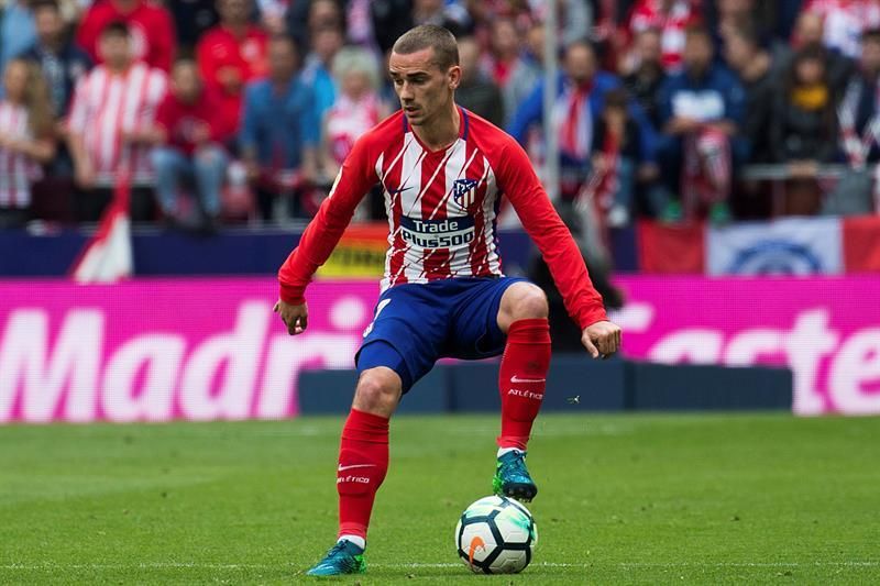 Griezmann, Benzema y Umtiti son candidatos al título de mejor francés fuera