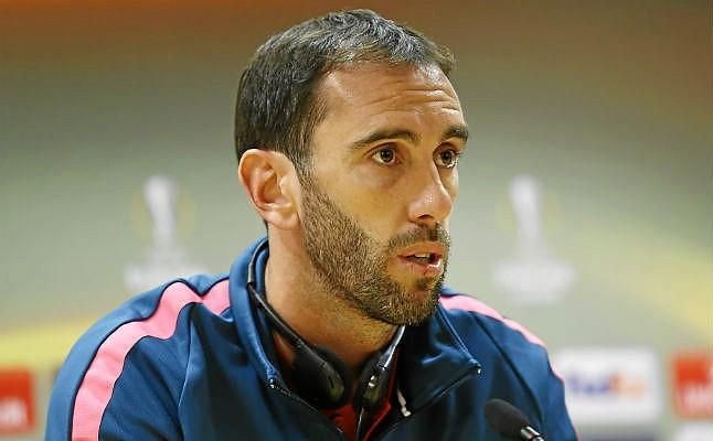 Godín: "Necesitamos que el estadio vibre y viva el partido"