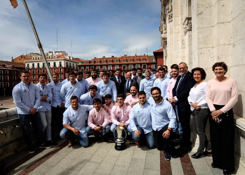 El VRAC recibe el reconocimiento de Valladolid por su quinta Copa del Rey