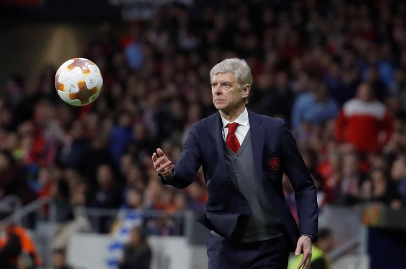 El Arsenal regala una goleada a Arsene Wenger en su adiós al Emirates