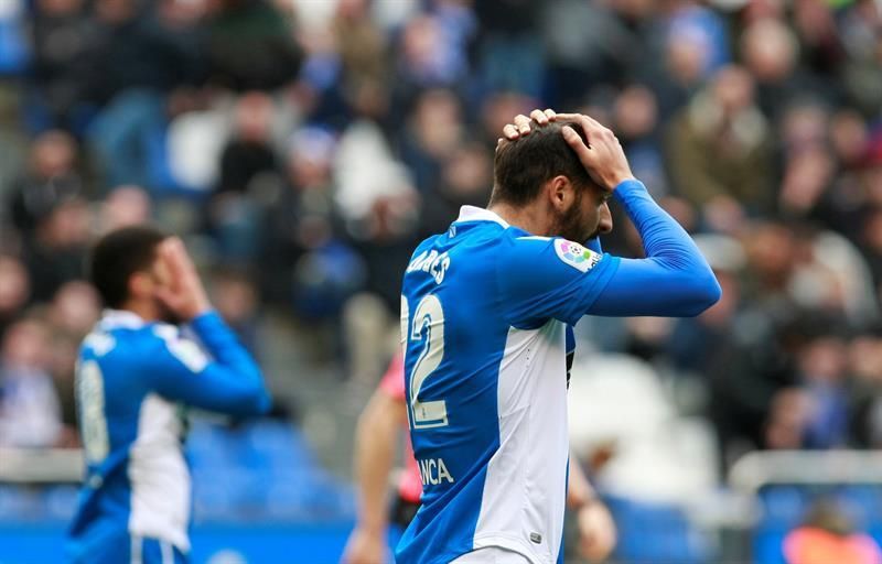 Borges sortea preguntas sobre futuro y lamenta no cumplir los deberes