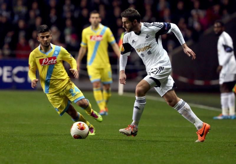 El español Ángel Rangel dejará el Swansea el próximo verano después de 11 años