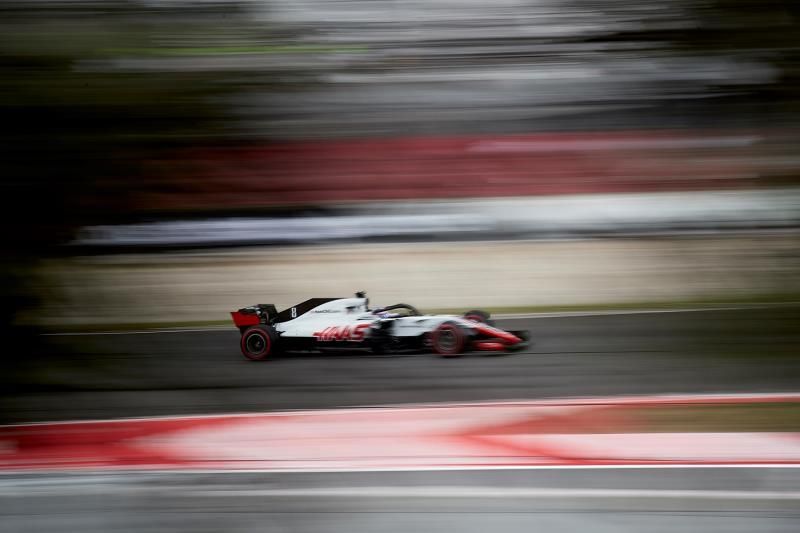 Grosjean (Haas), el más rápido en los entrenamientos matinales de Montmeló