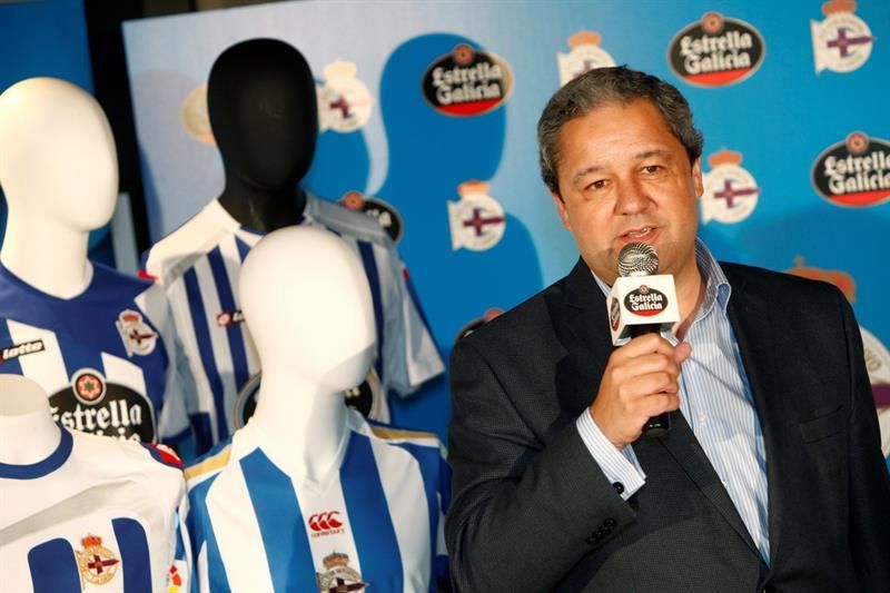 Tino Fernández espera cerrar entrenador en tres semanas y "acertar"