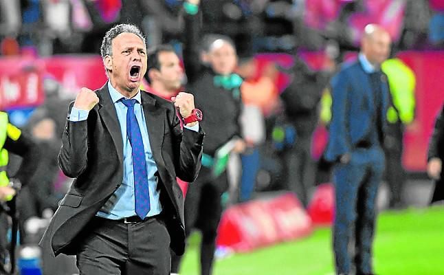 Caparrós, a 90 minutos de pasar a la historia