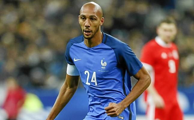 Nzonzi, en la lista definitiva de Francia; Ben Yedder, en la suplente