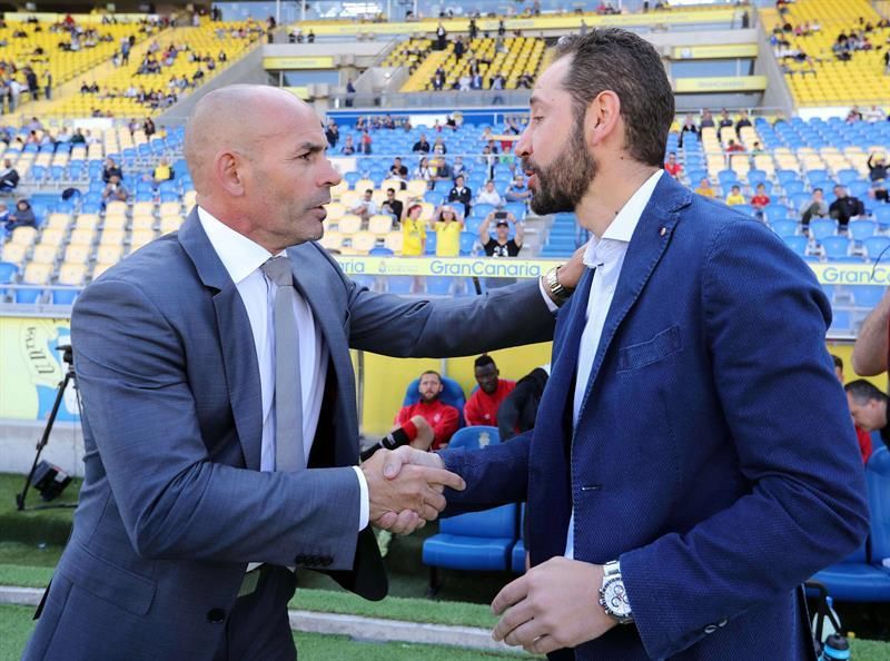 El presidente de Las Palmas anuncia que Paco Jémez y Toni Cruz dejan el club