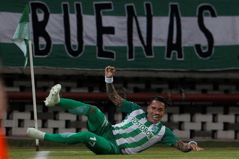 Doblete de Dayro Moreno lleva a Nacional a semifinales de la liga colombiana