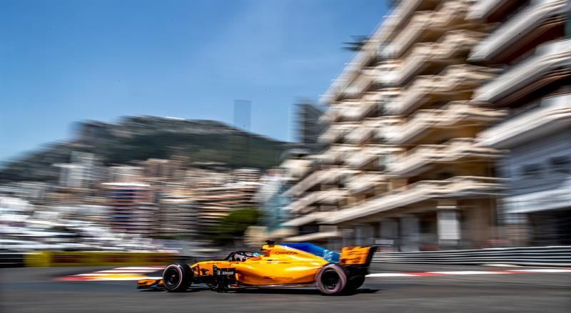 Alonso: "Salimos a la crono tirando una moneda al aire y ha ido muy bien"